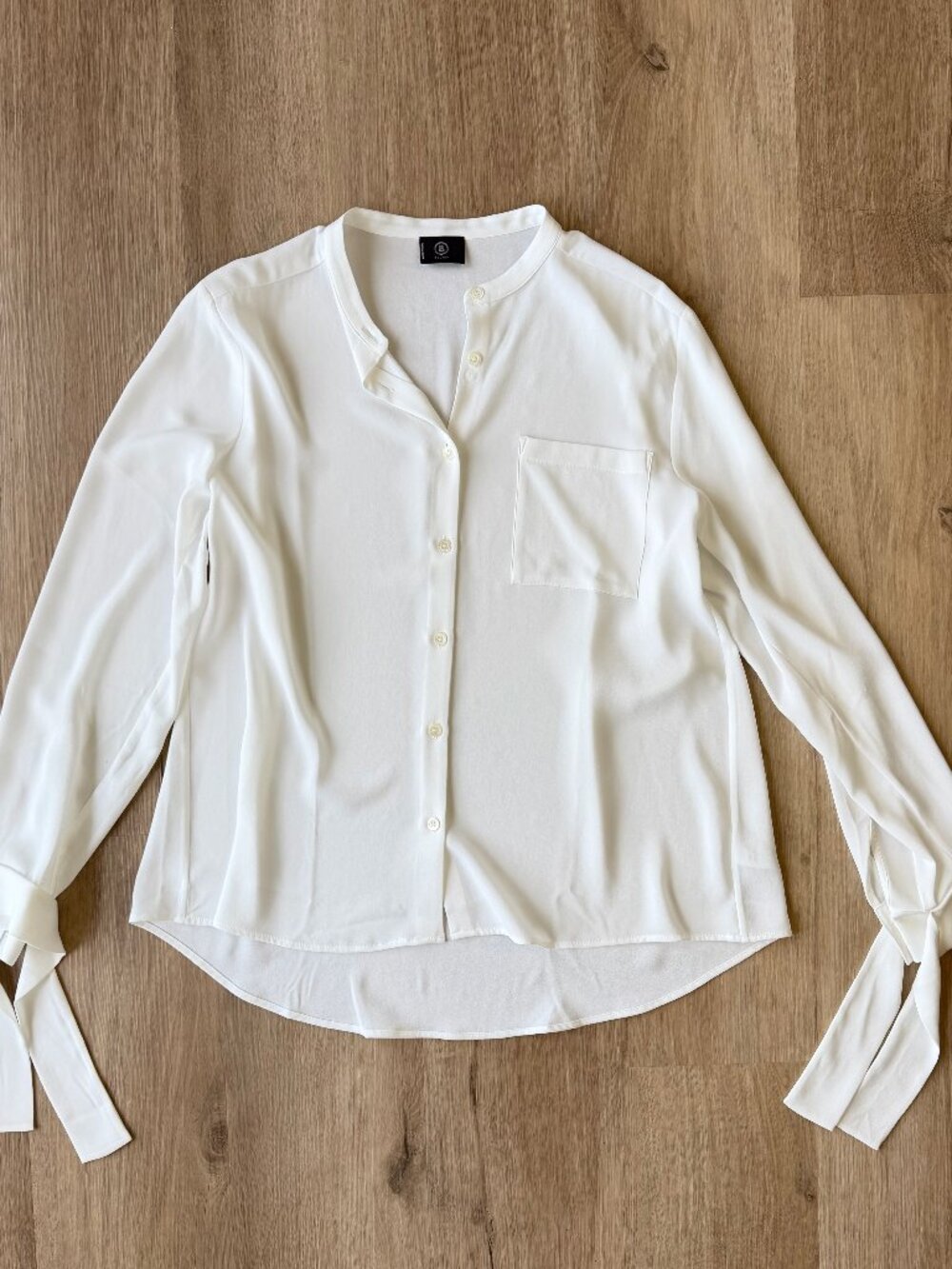 BOGNER Ivory Satin Button-Down Blouse with tie-cuffs Size 8 Medium